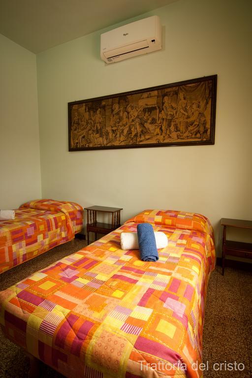 Affittacamere Trattoria Del Cristo Ospedaletto Lodigiano Ruang foto